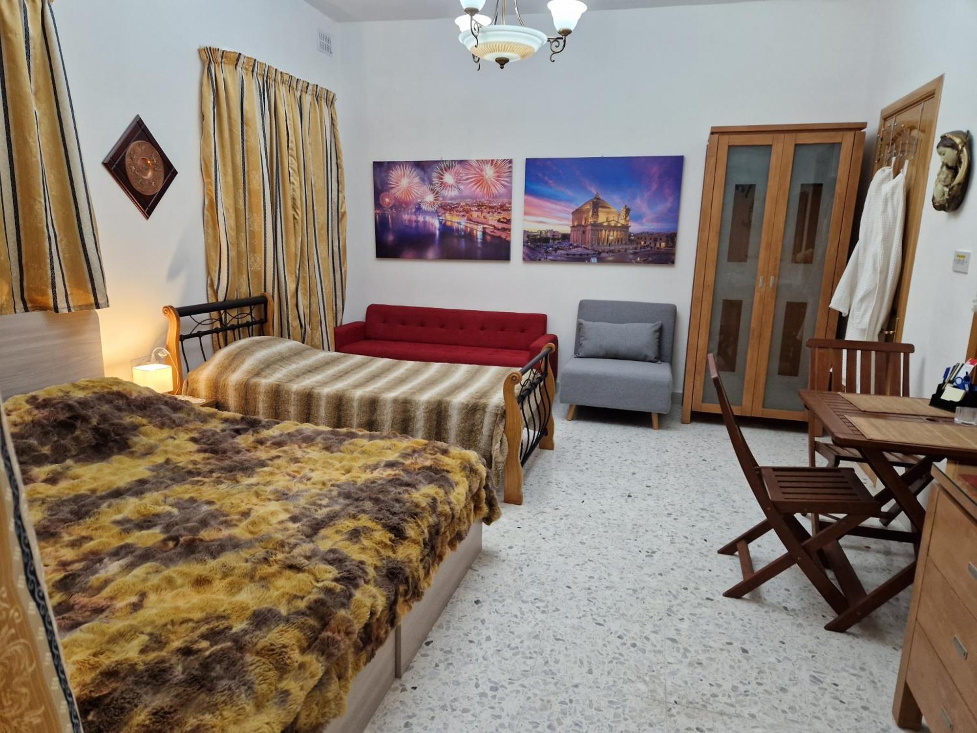 Saracini'S Homestay Attard Εξωτερικό φωτογραφία