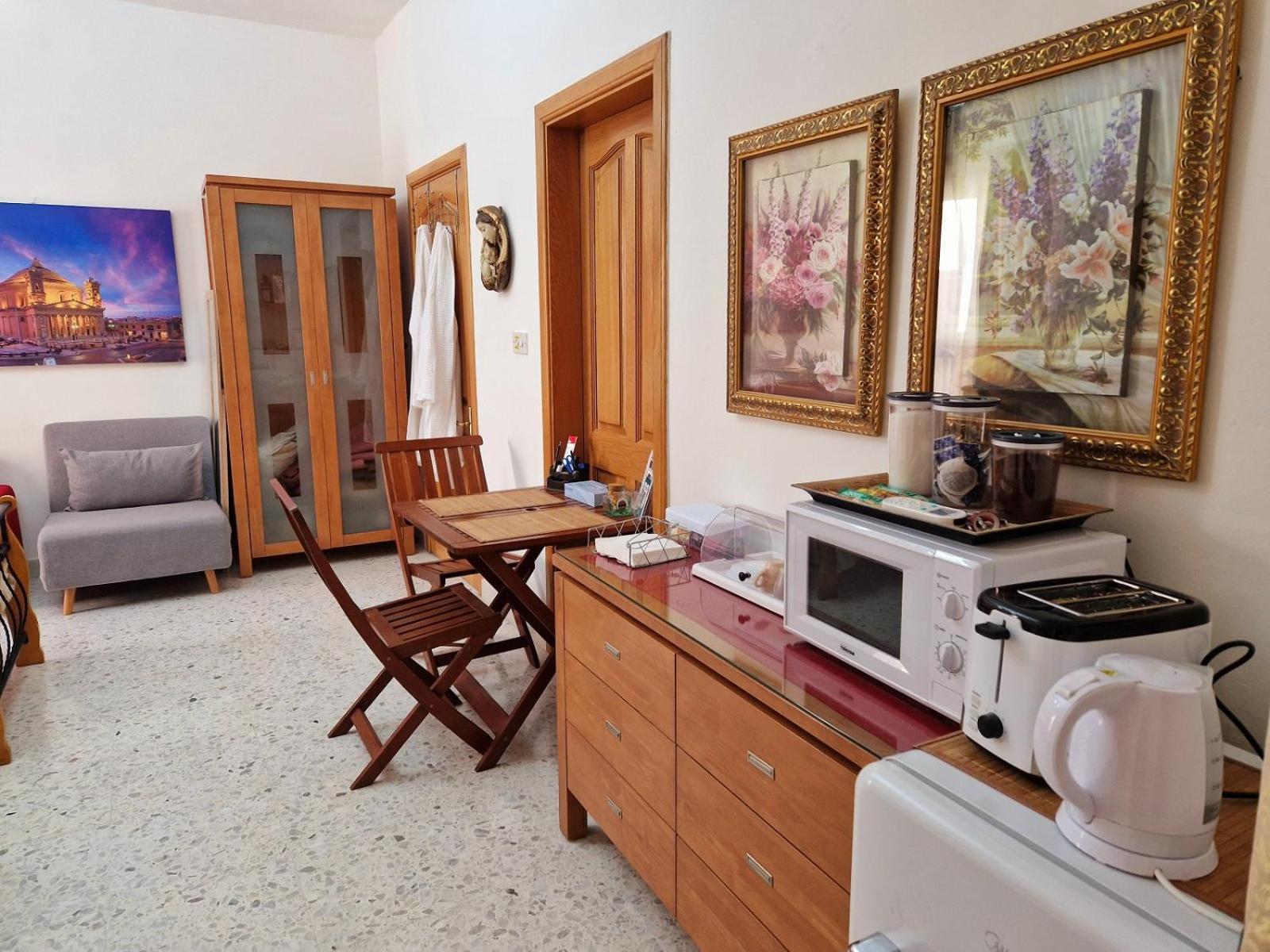 Saracini'S Homestay Attard Εξωτερικό φωτογραφία